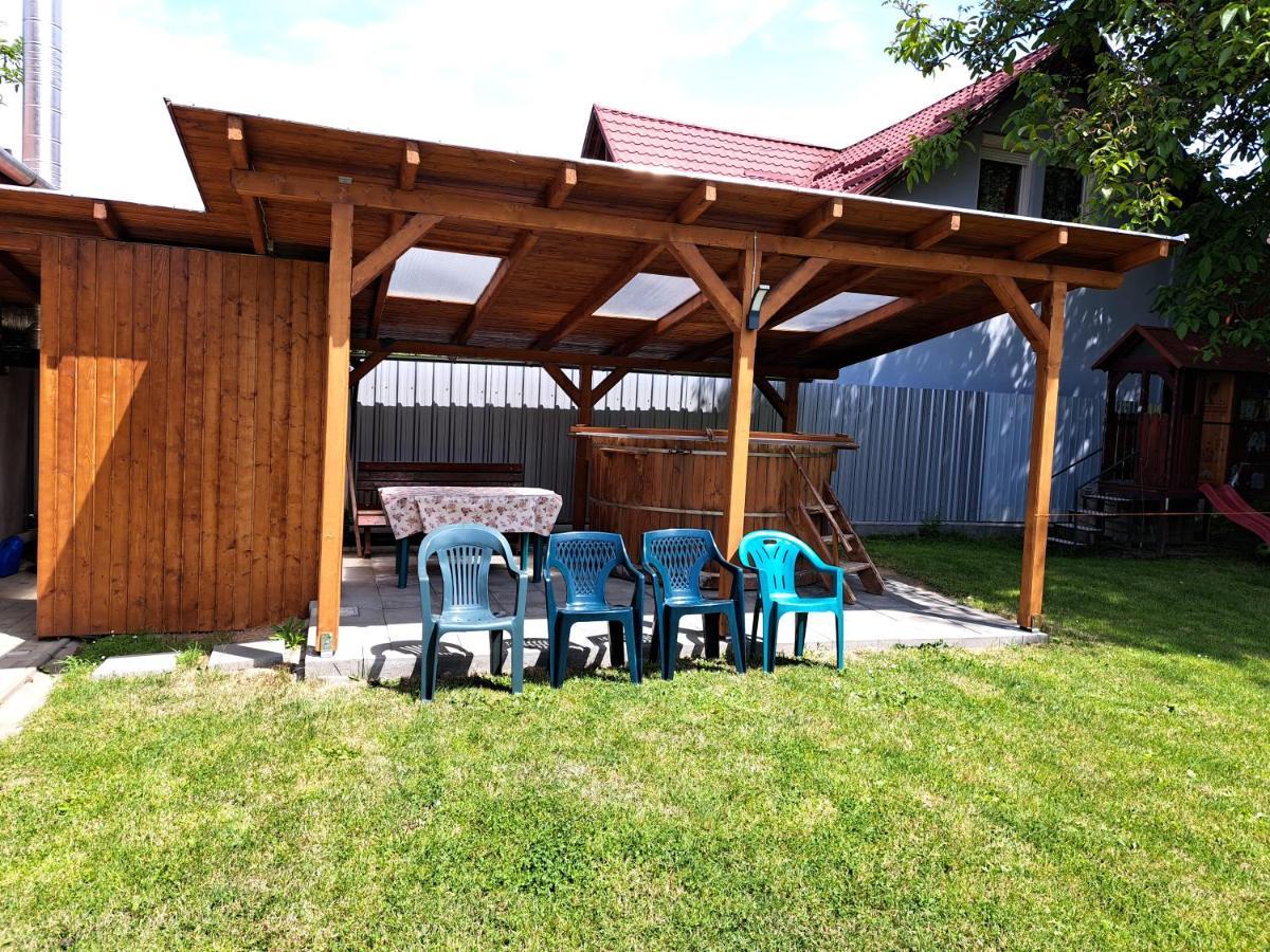 Casa De Vacanta Zsenik Vendeghaz Совата Екстериор снимка